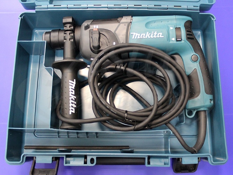 Аренда инструмента. Перфоратор Makita HR 1830 SDS-plus 18 мм